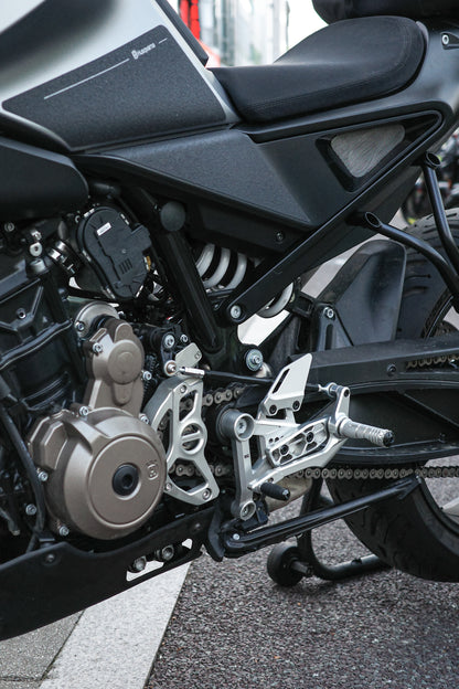 SARANG Sprocket Guard for Husqvarna Svartpilen/Vitpilen 801